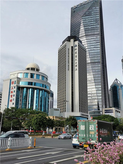 深圳高端经纪公司，专属上门服务_1
